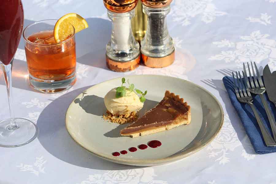 The Trecastell Hotel - Gastro Pub Kebab